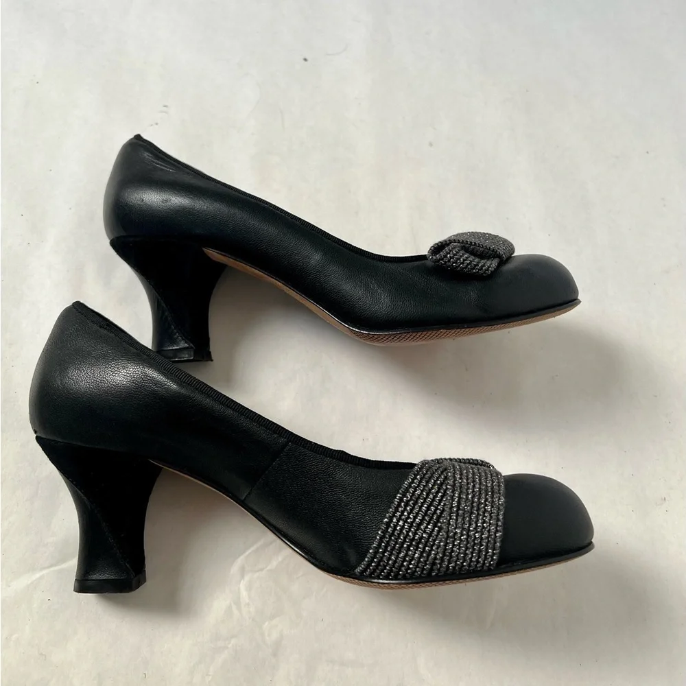 Bloch Women's Dance Shoes in Black Size US 8.5 Comfort leather block heels pumps